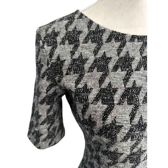 THEORY Black Gray Houndstooth Peplum Stretch Top Size Medium - Picture 4 of 8